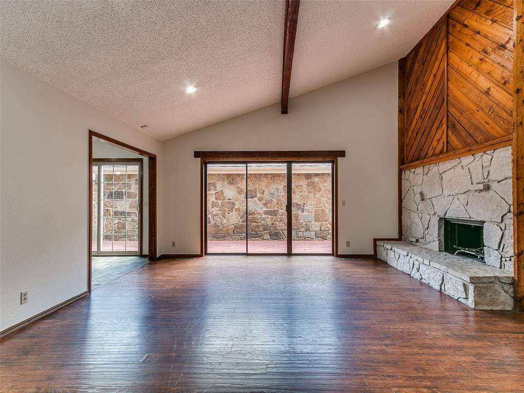 260 N Creekdale DR, Norman, OK 73072