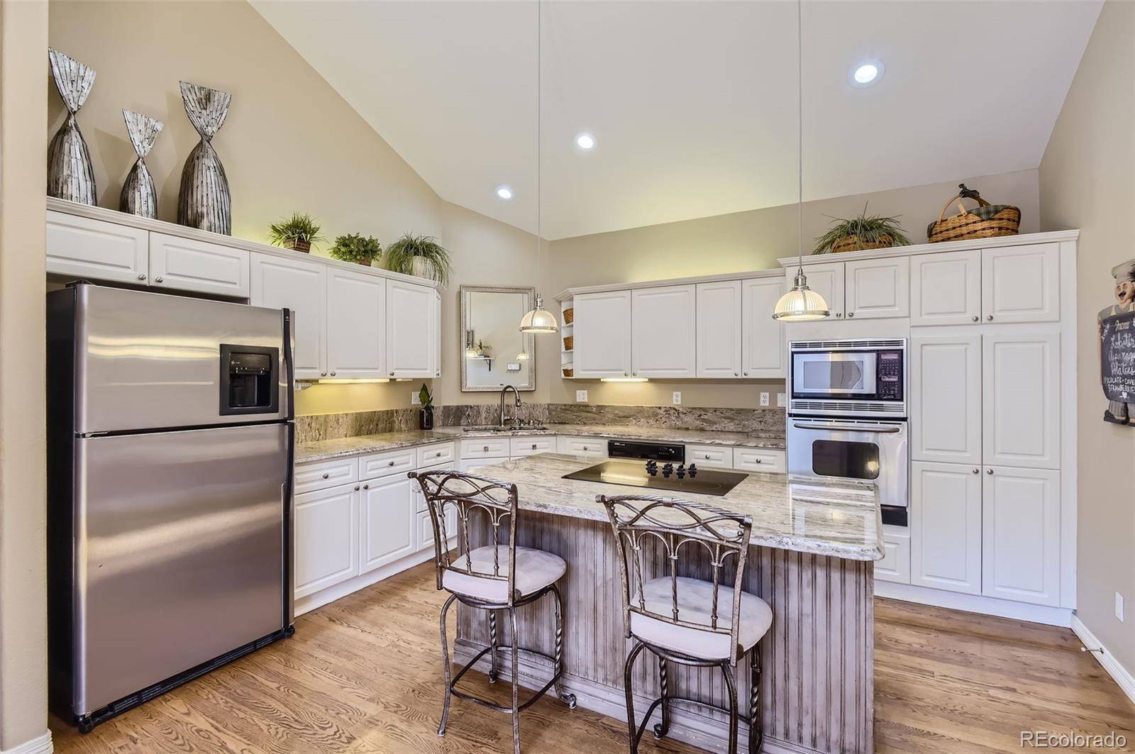 9853 Greensview CIR, Lone Tree, CO 80124