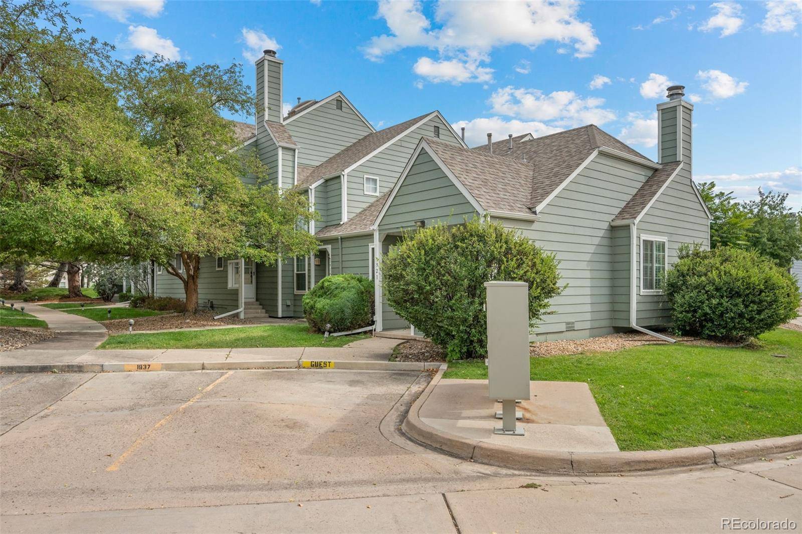 1921 S Balsam ST, Denver, CO 80227