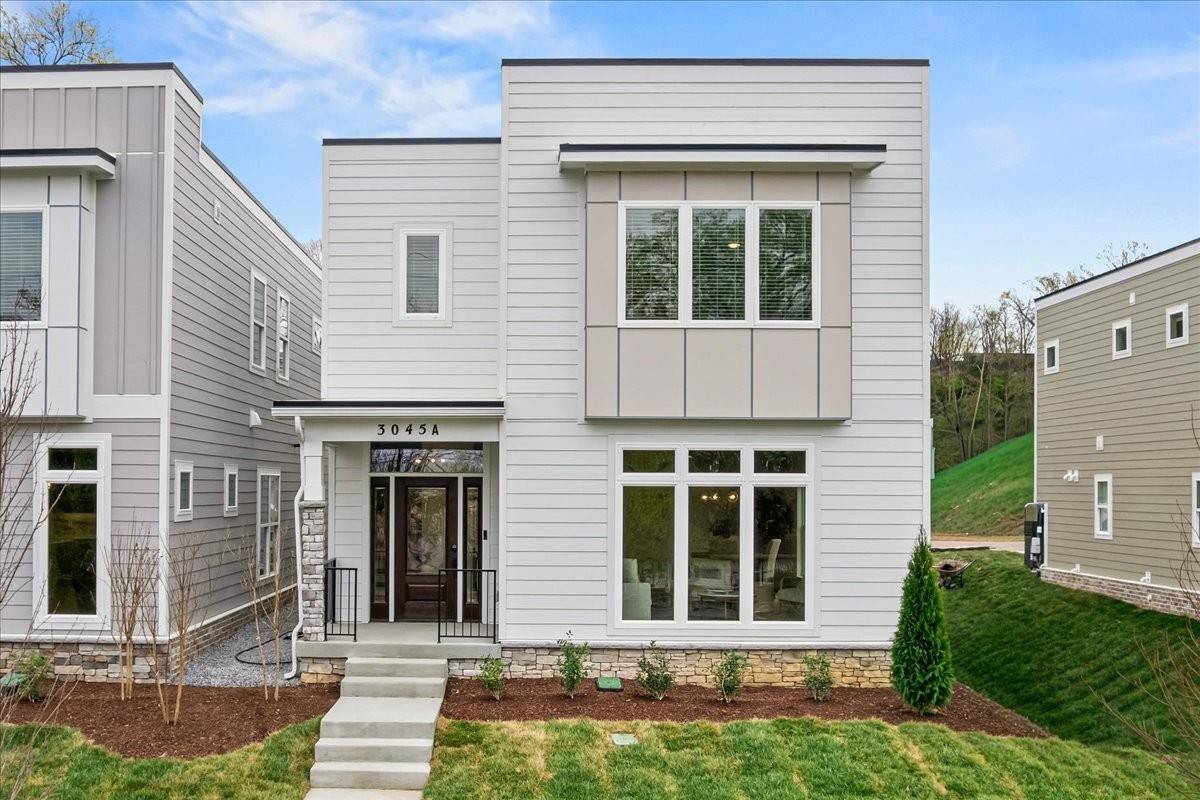 3045A Hillside Rd, Nashville, TN 37207