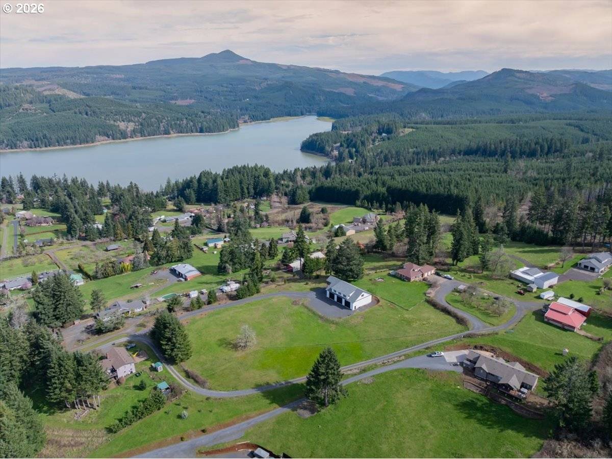 27579 RIGGS HILL RD, Foster, OR 97345