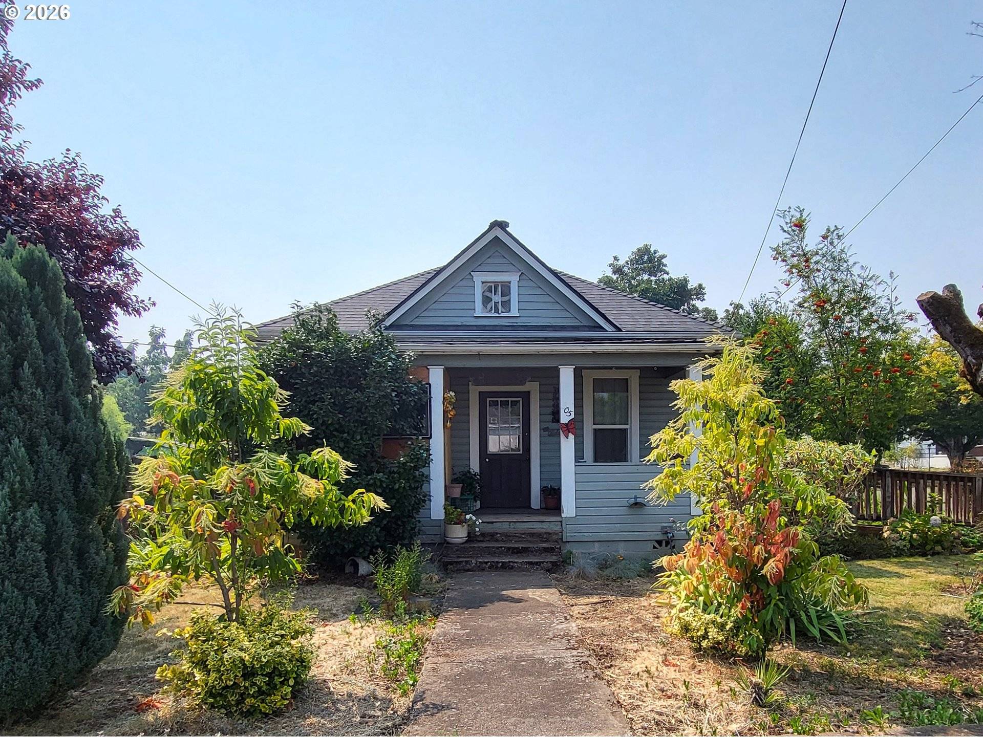 305 S 3RD ST, Cottage Grove, OR 97424