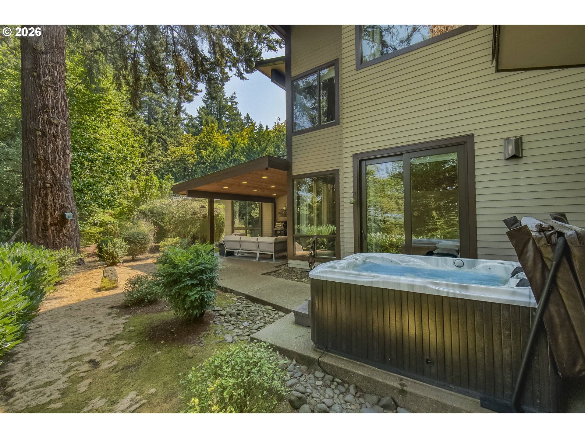 1393 BUCK ST, West Linn, OR 97068
