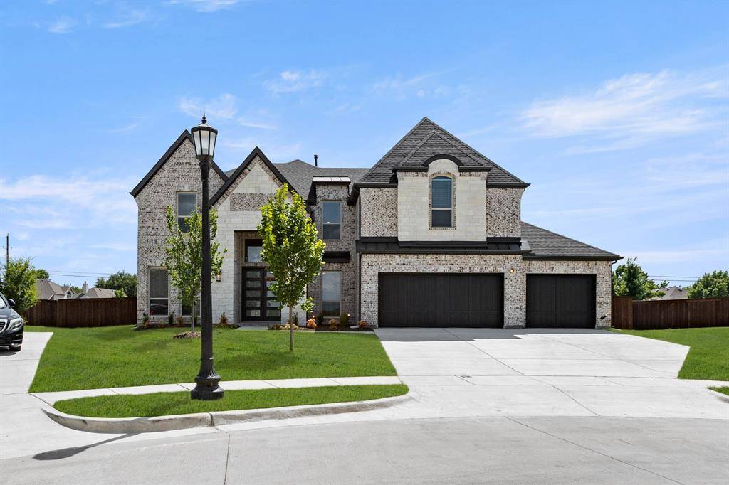 2565 Riverchase Way, Grand Prairie, TX 75054