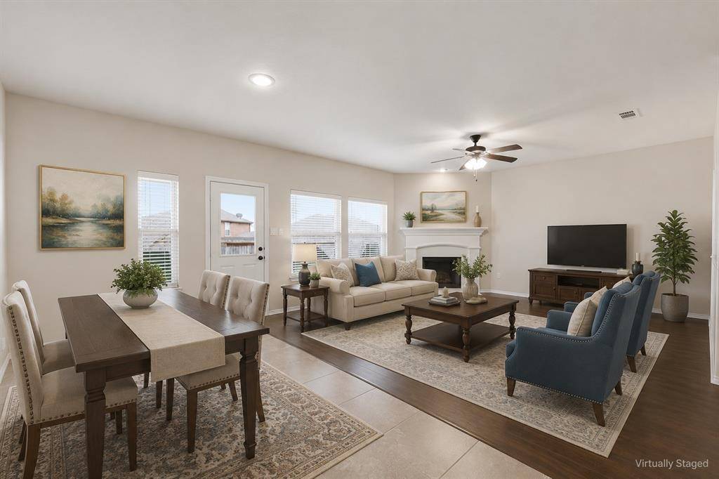 2432 Half Moon Bay Lane, Fort Worth, TX 76177