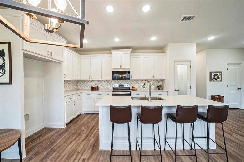 5912 Tin Top Highway, Granbury, TX 76048