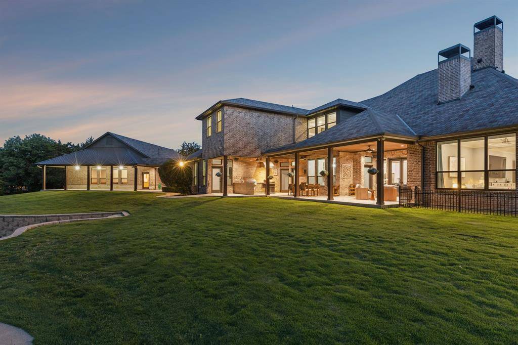 517 Pine Island Circle, Heath, TX 75032