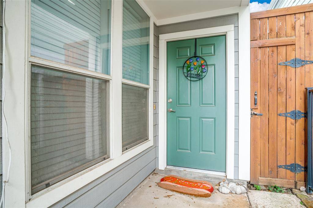 2328 Throckmorton Street, Dallas, TX 75219