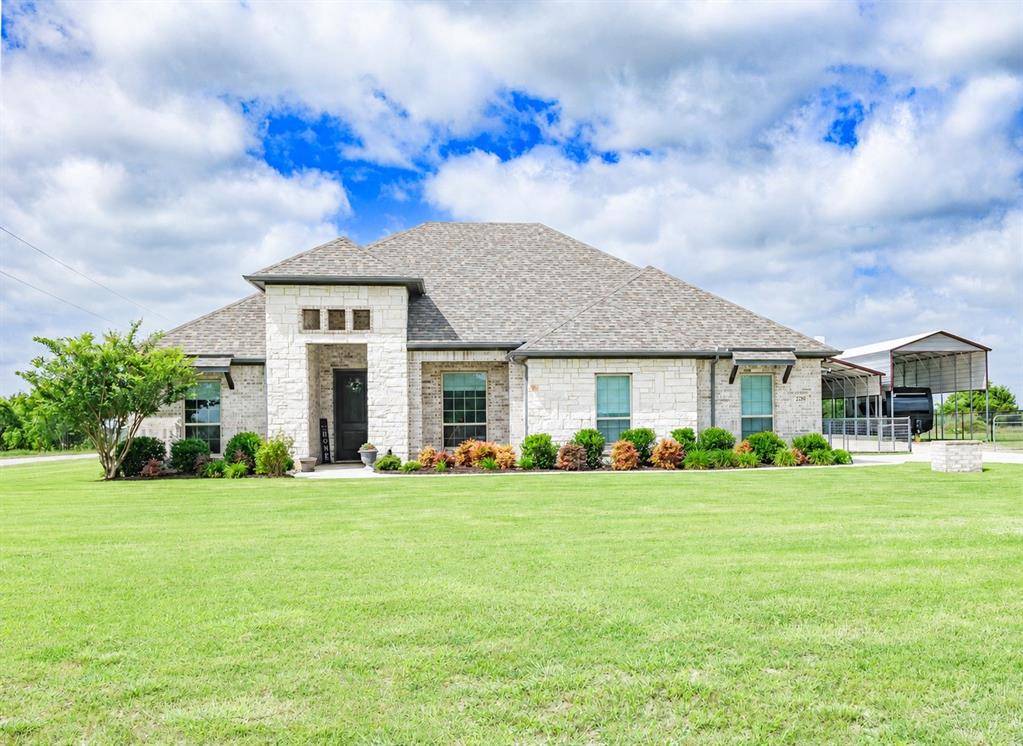 2250 County Road 2360, Decatur, TX 76234