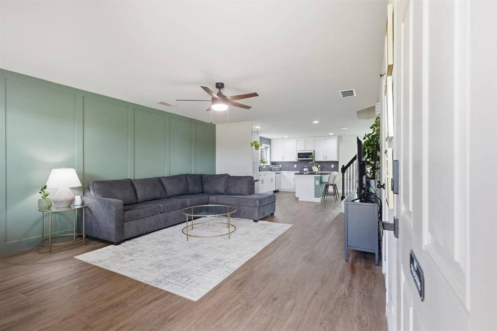 7700 Spritsail Lane, Fort Worth, TX 76179