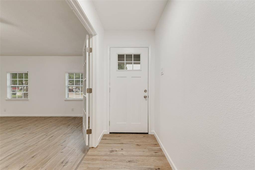 2514 Bobwhite Boulevard, Mesquite, TX 75149