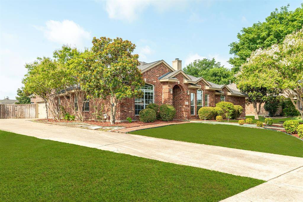 420 Brookwood Drive, Murphy, TX 75094