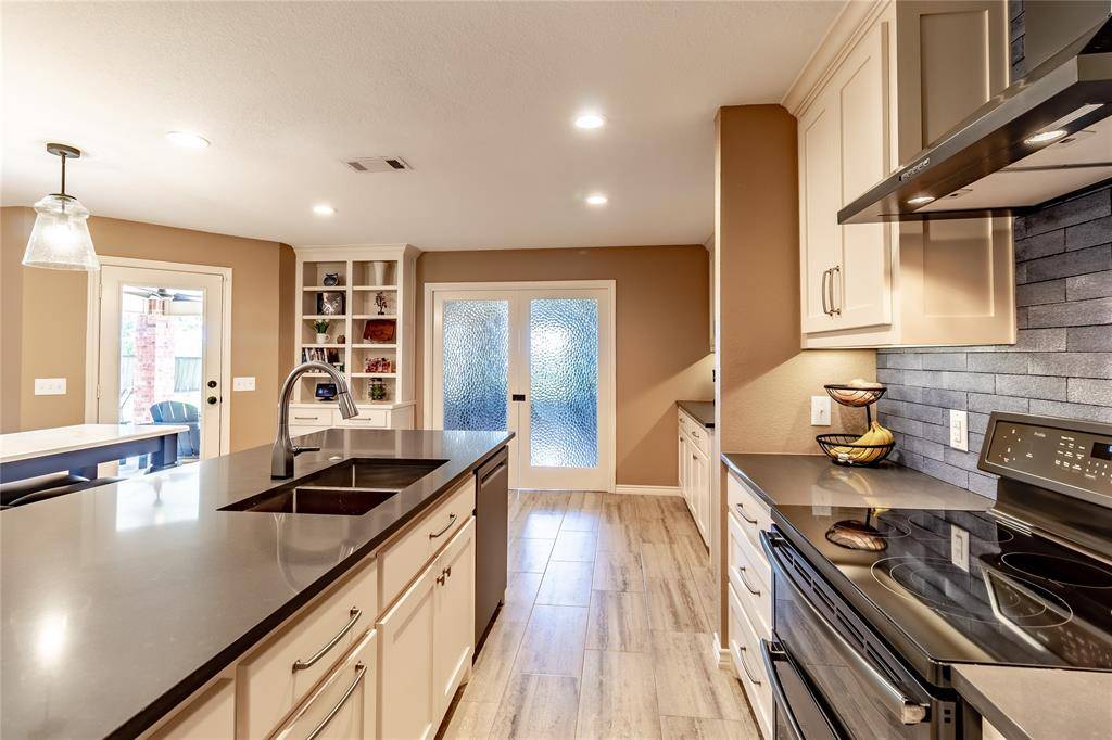 2021 Sunny Circle, Rockwall, TX 75032