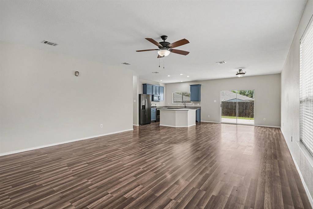 8512 Cumberland Gap Drive, Fort Worth, TX 76244