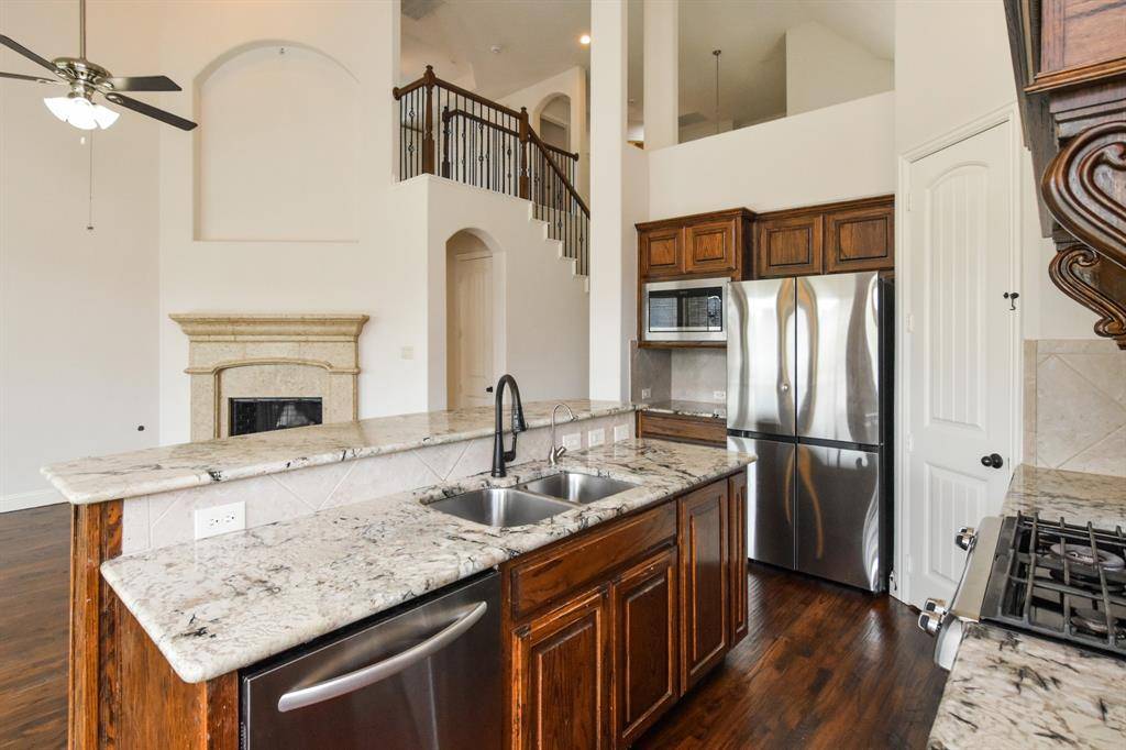 759 Stardrift Avenue, Frisco, TX 75036