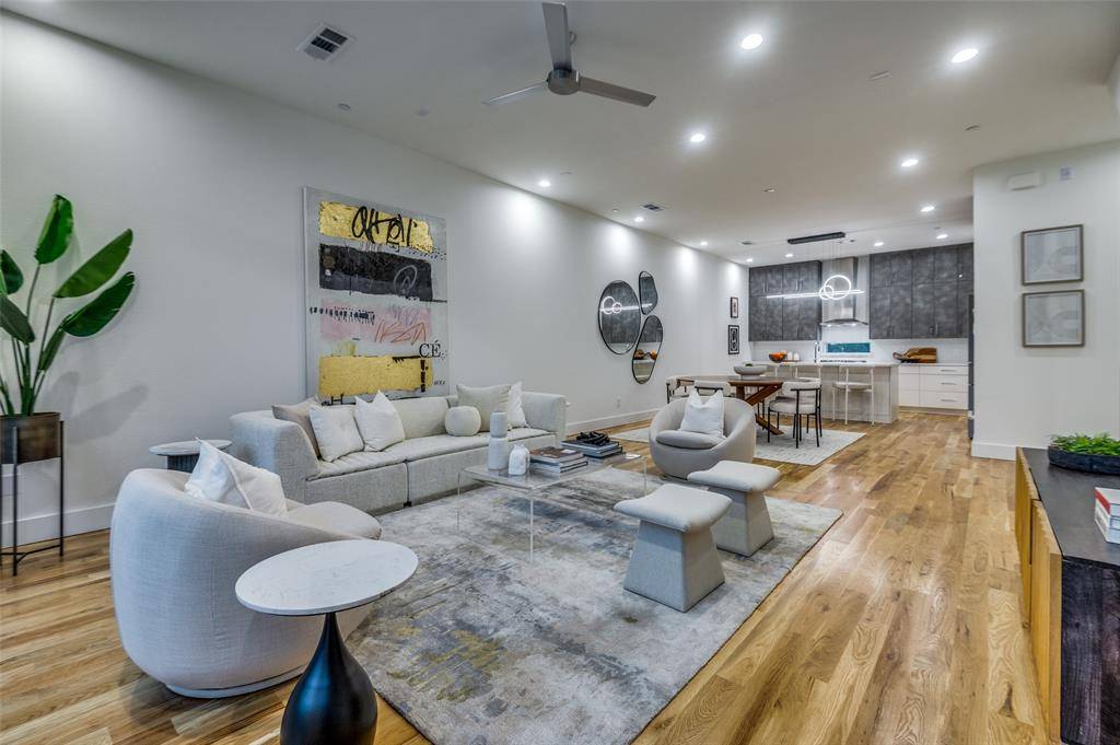 4125 N Reserve Lane, Addison, TX 75001