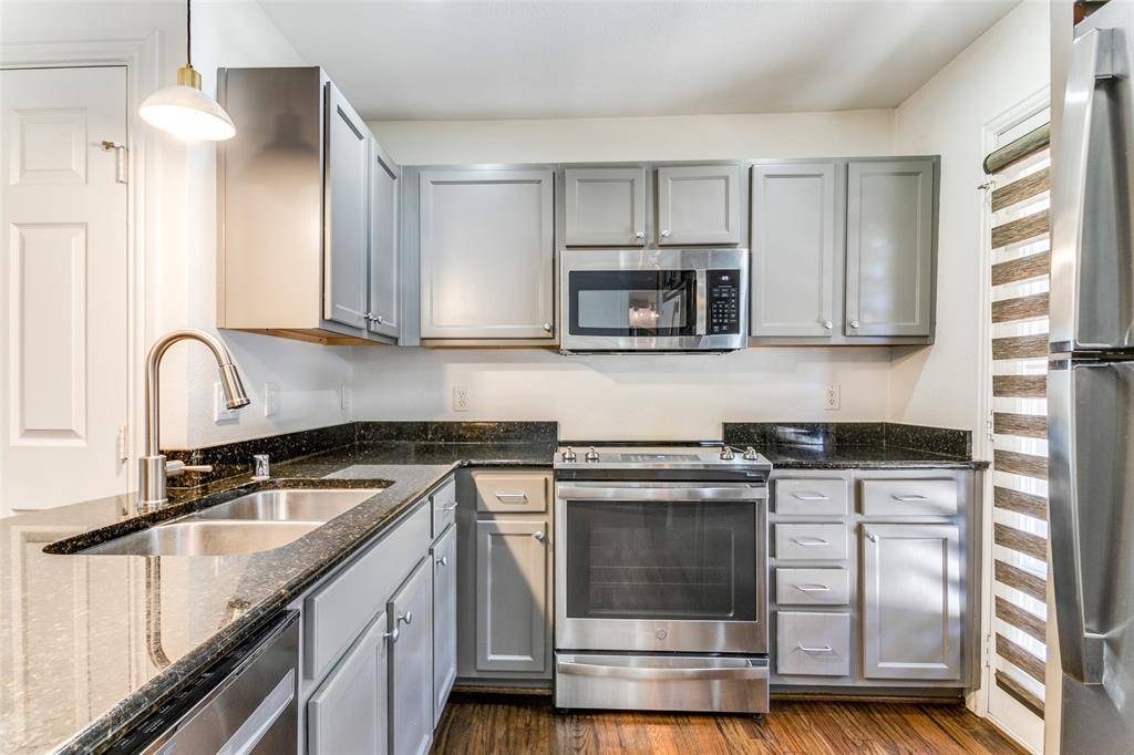 4727 Bradford Drive #4727B, Dallas, TX 75219