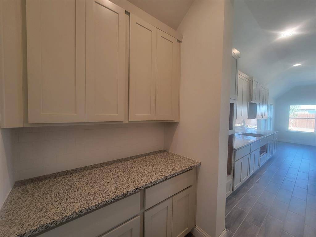 2037 Gladd Road, Royse City, TX 75189
