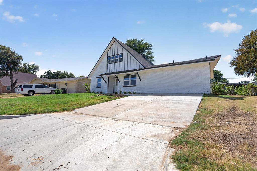 4478 Wilhelm Street, Fort Worth, TX 76119