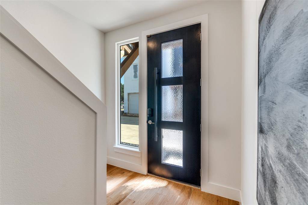 3940 Spring Valley Road #2, Farmers Branch, TX 75001