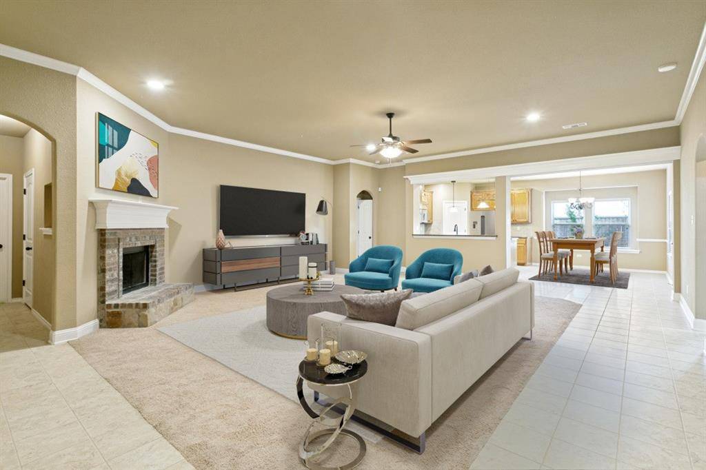 308 Pecos Drive, Burleson, TX 76028