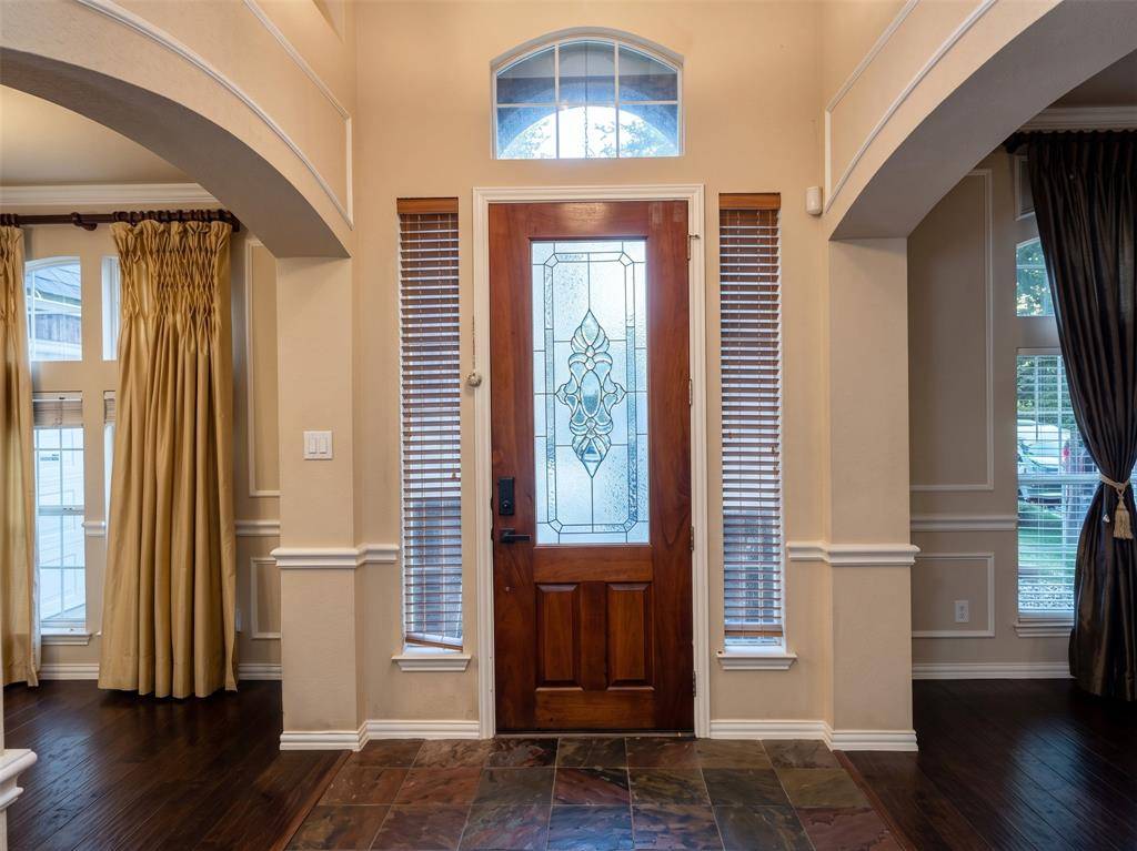 9314 Royal Burgess Drive, Rowlett, TX 75089