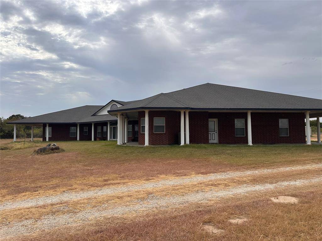 383 Lcr 476, Mexia, TX 76667