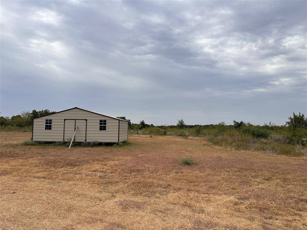 383 Lcr 476, Mexia, TX 76667