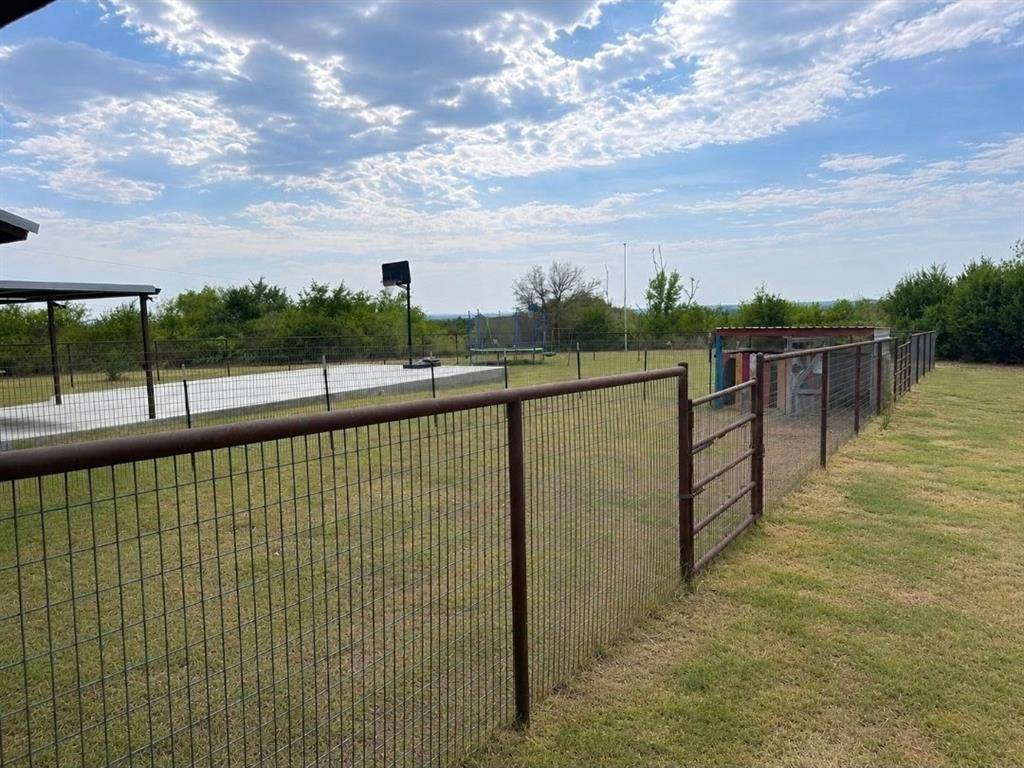 10169 W State Highway 6, Dublin, TX 76446