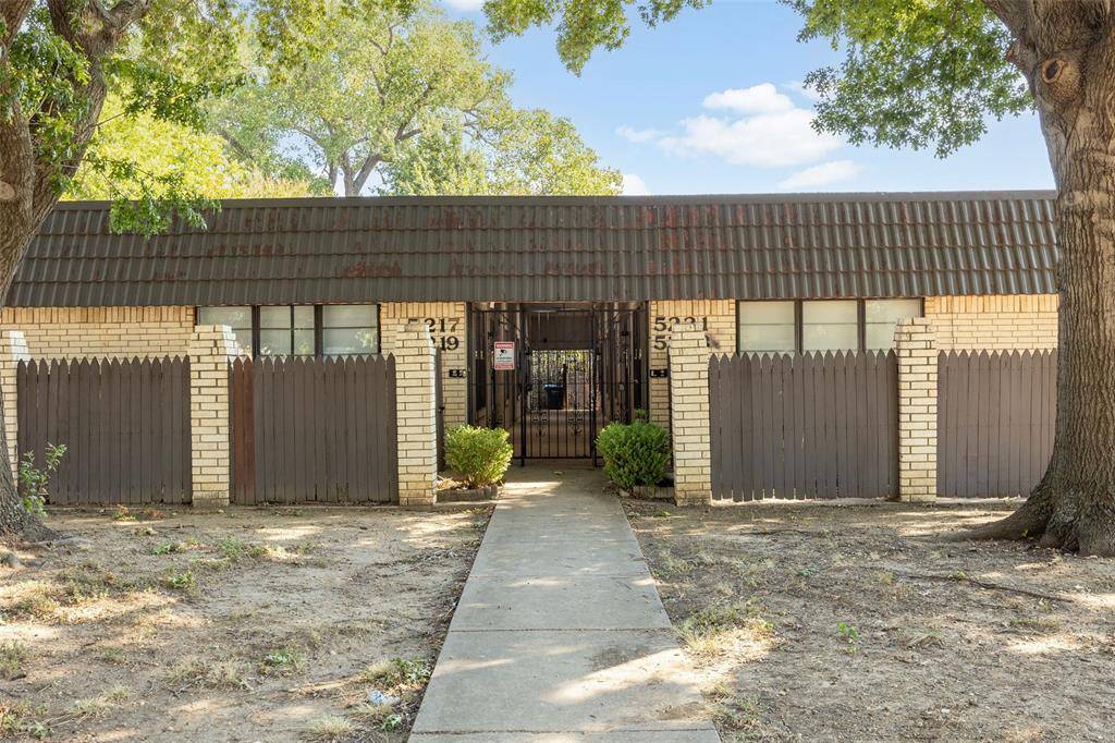 5221 Cordova Avenue, Fort Worth, TX 76132