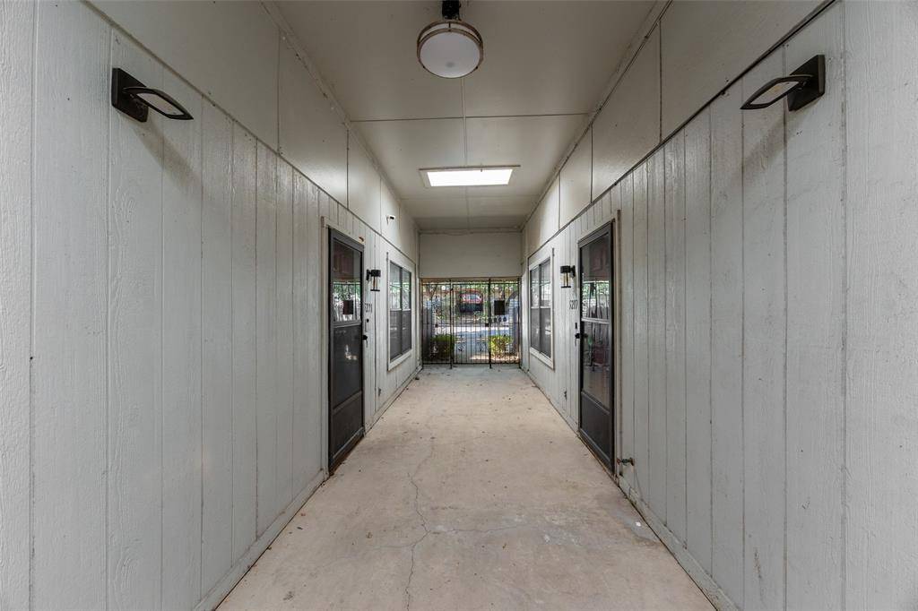 5221 Cordova Avenue, Fort Worth, TX 76132