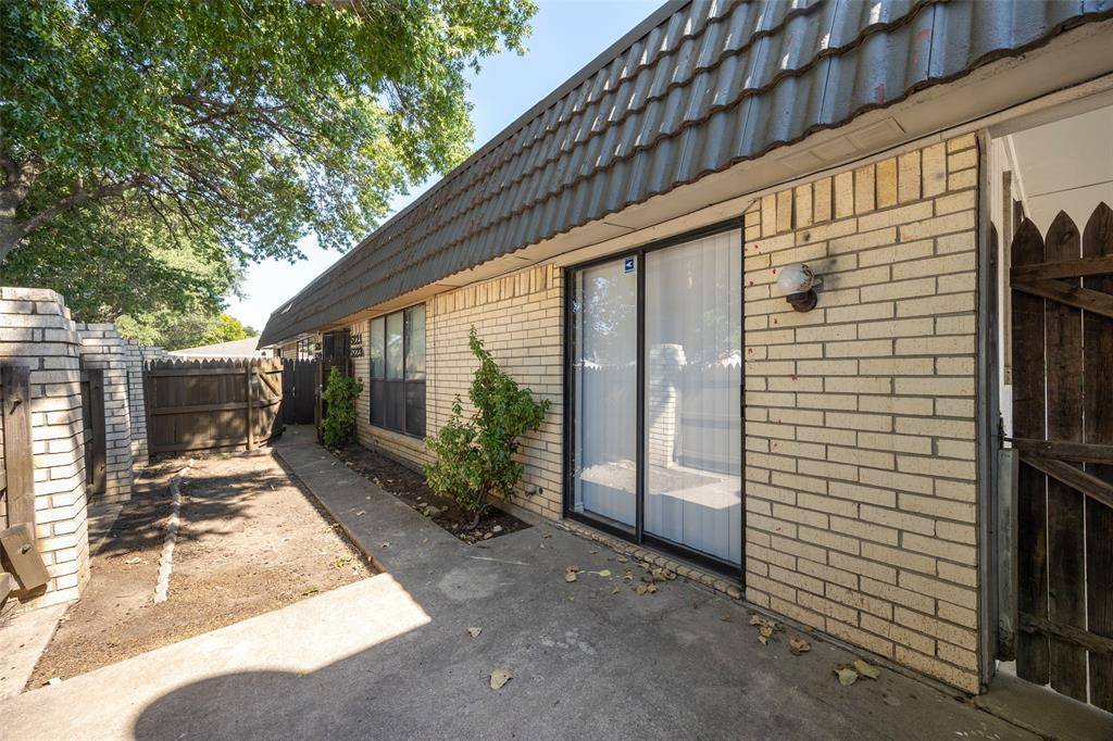 5221 Cordova Avenue, Fort Worth, TX 76132