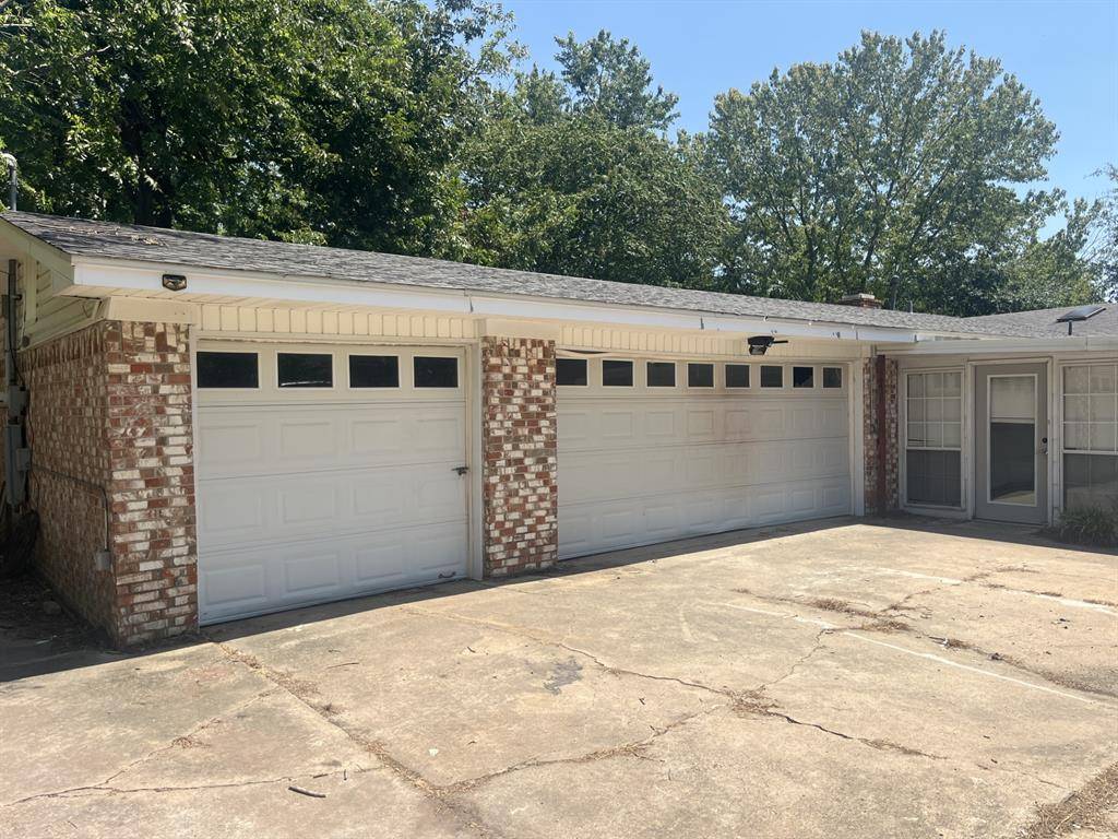 705 4th, Clarksville, TX 75426