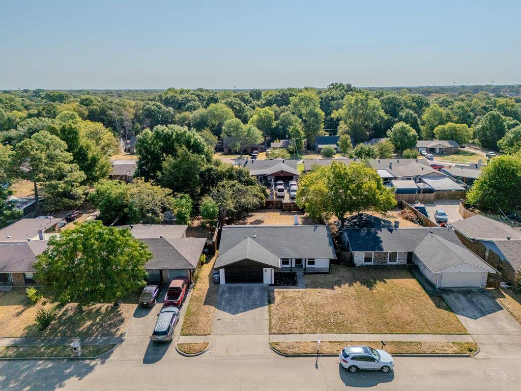 238 Prairie Vista Drive, Dallas, TX 75217