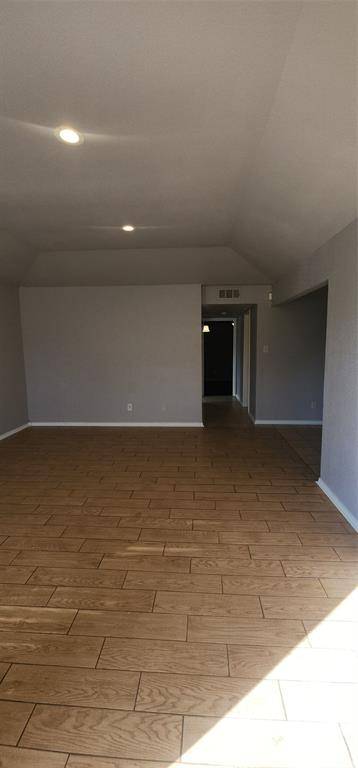 6721 Loma Vista Drive, Fort Worth, TX 76133