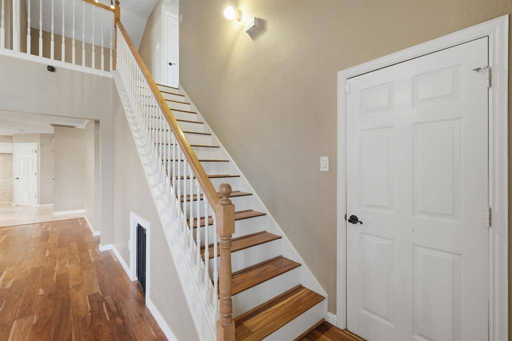 1808 Rybovich Lane, Mansfield, TX 76063