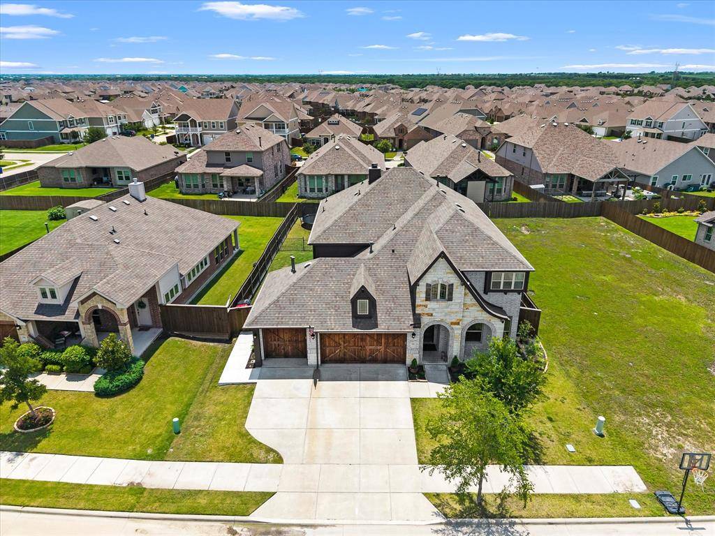 1042 Watercourse Place, Royse City, TX 75189