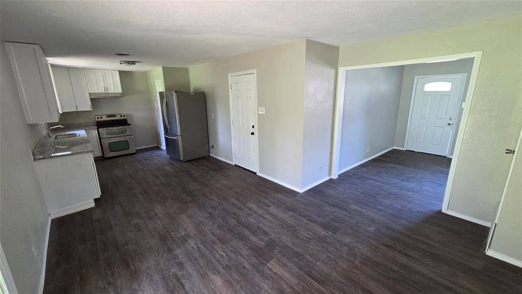 2015 Brenda Avenue, Denison, TX 75020