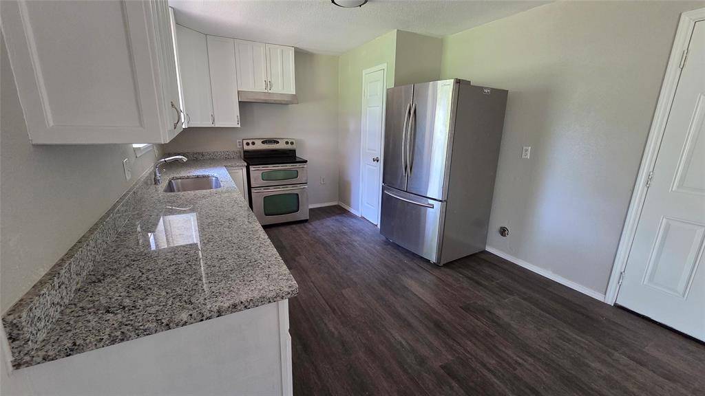 2015 Brenda Avenue, Denison, TX 75020
