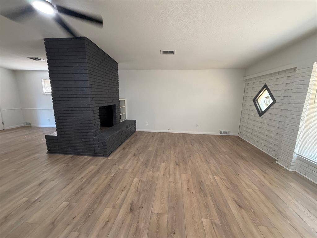 434 E Spring Valley Road, Richardson, TX 75081