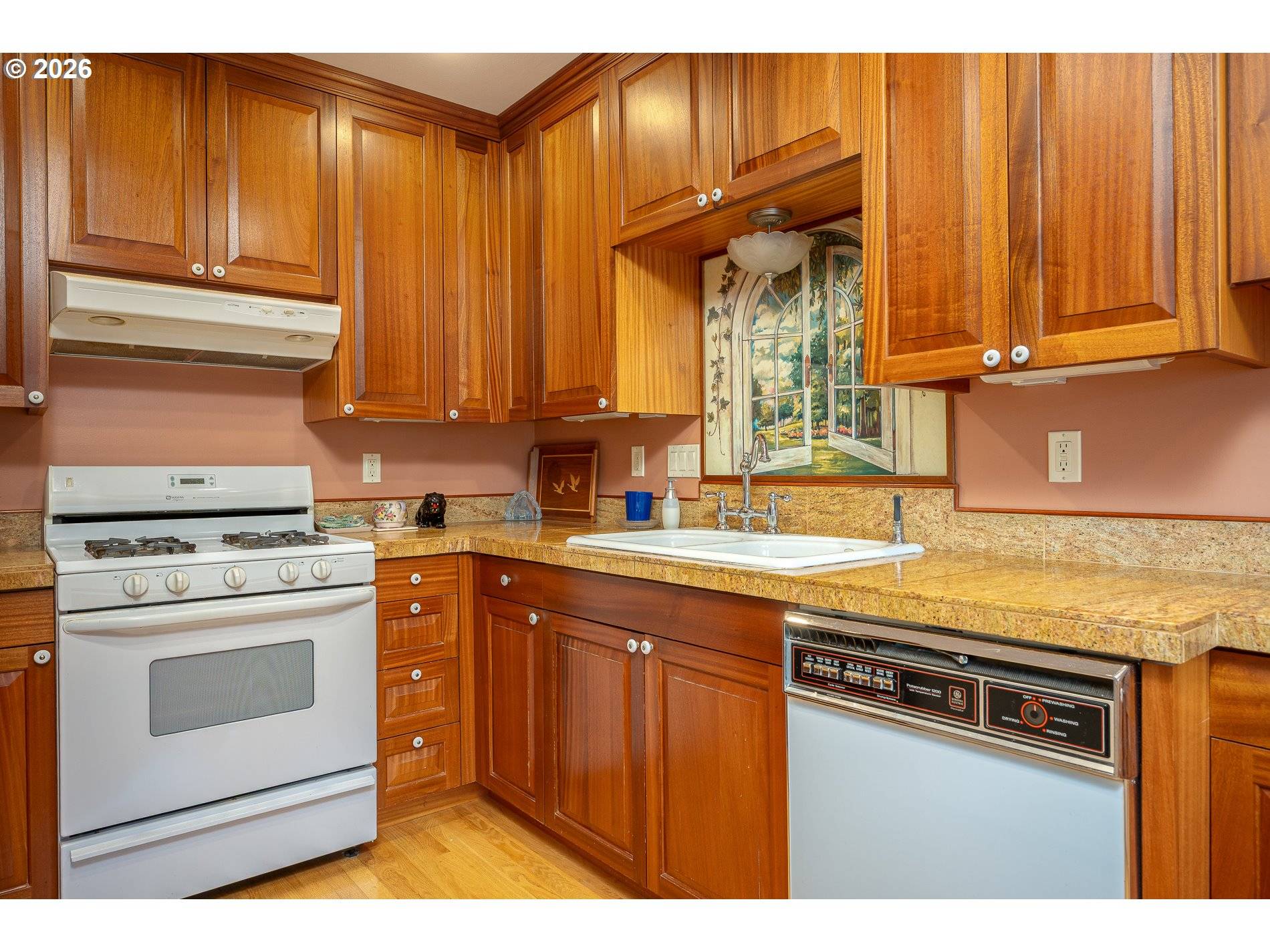 6534 SE 75TH AVE, Portland, OR 97206
