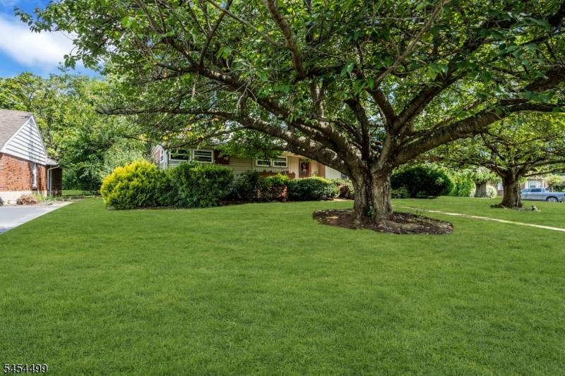221 Ohio Ave, Pohatcong Twp., NJ 08865