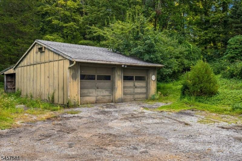 51 Hibler Rd, Green Twp., NJ 07860