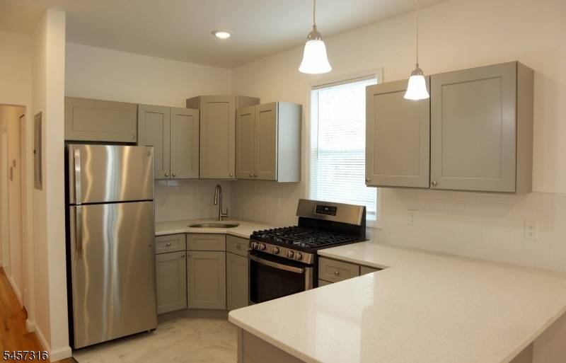 373-375 6Th Ave #2R, Newark City, NJ 07107