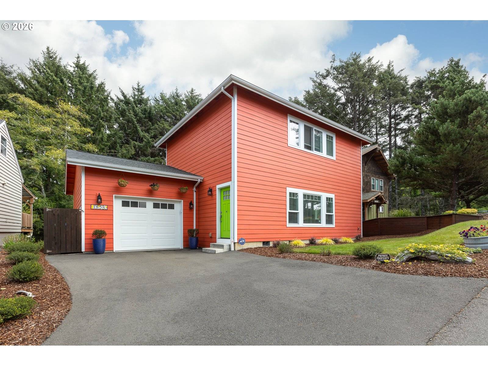 1858 SW COAST AVE, Lincoln City, OR 97367