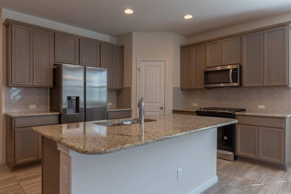 205 Falkland Street, Hutto, TX 78634
