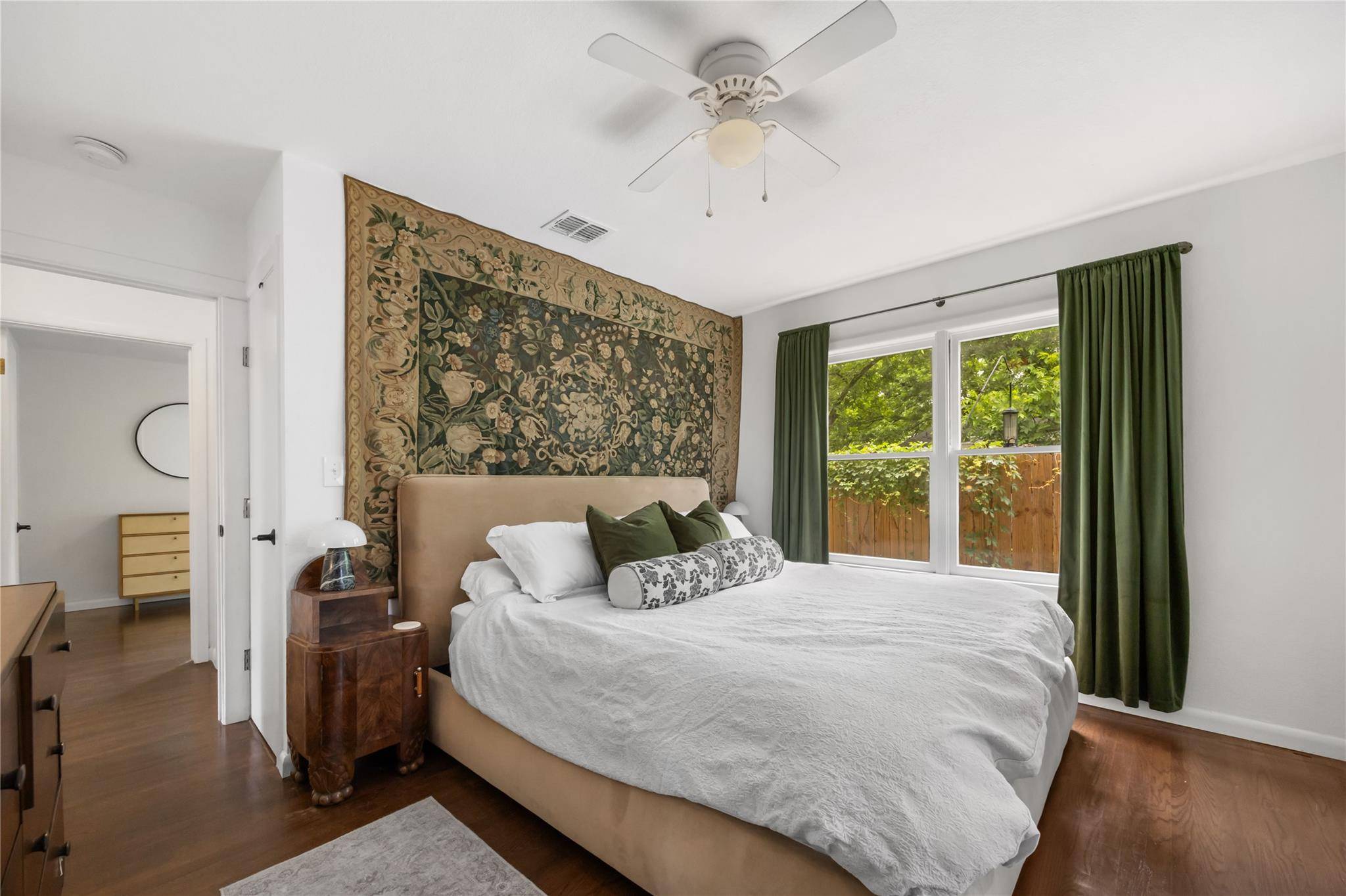 1106 Arcadia Ave, Austin, TX 78757
