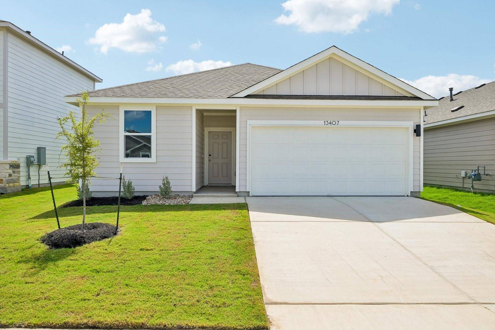 13407 Final Turn DR, Buda, TX 78610