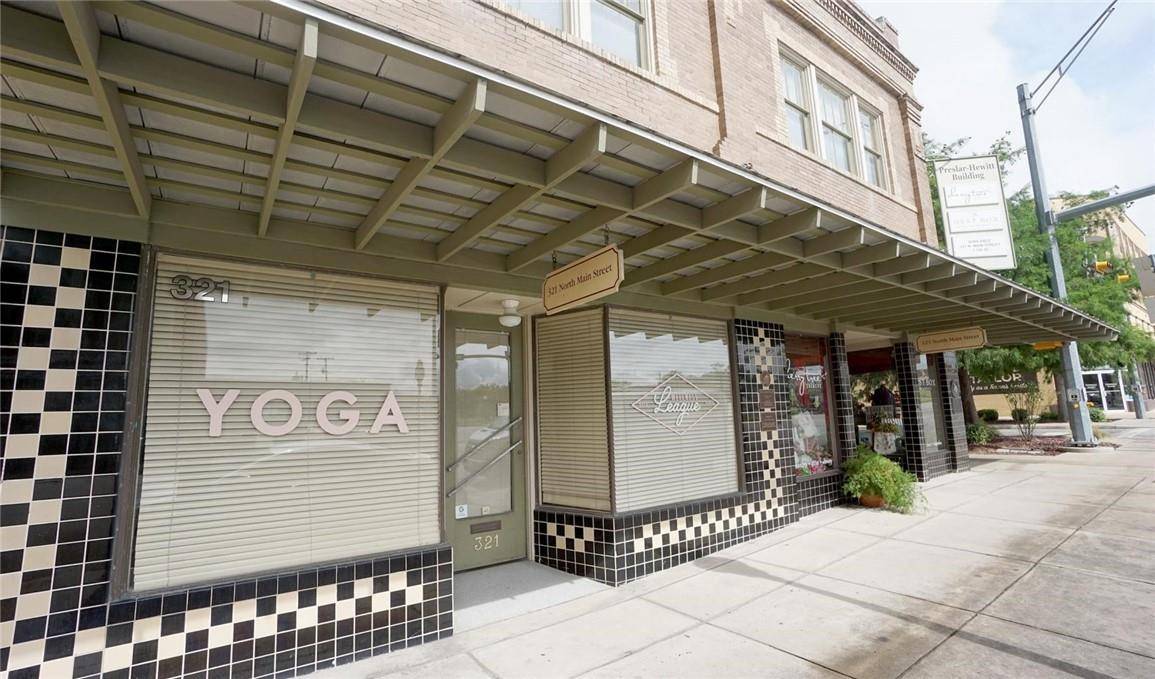 321 N Main ST, Taylor, TX 76574