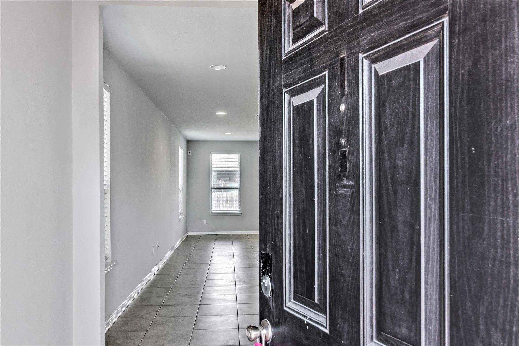 128 Old Stagecoach RD, Jarrell, TX 76537